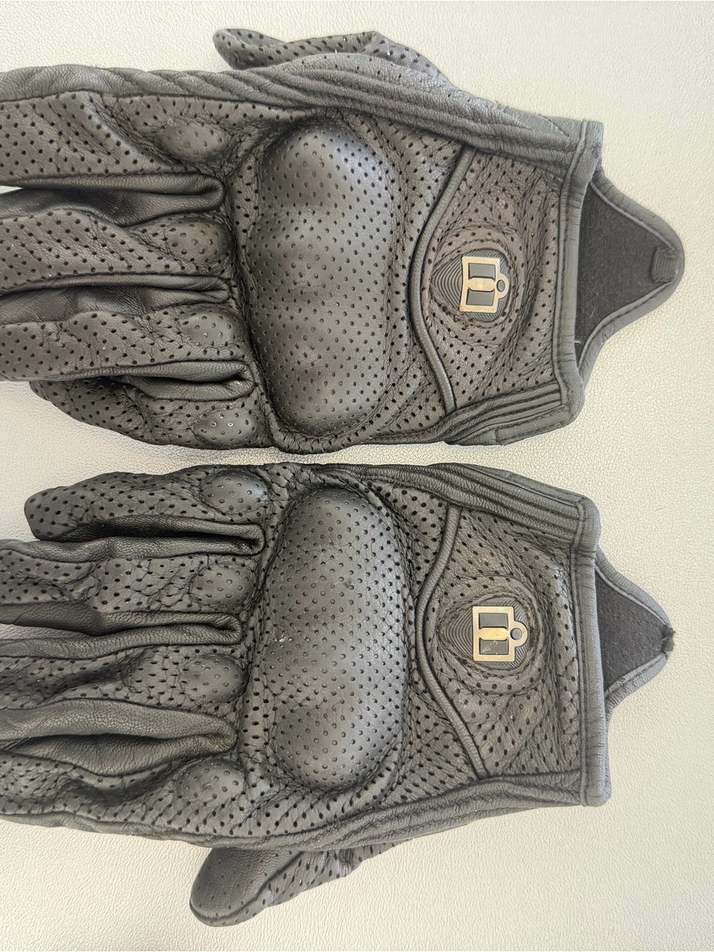 Motorcycle gloves - Picture 3 of 4
